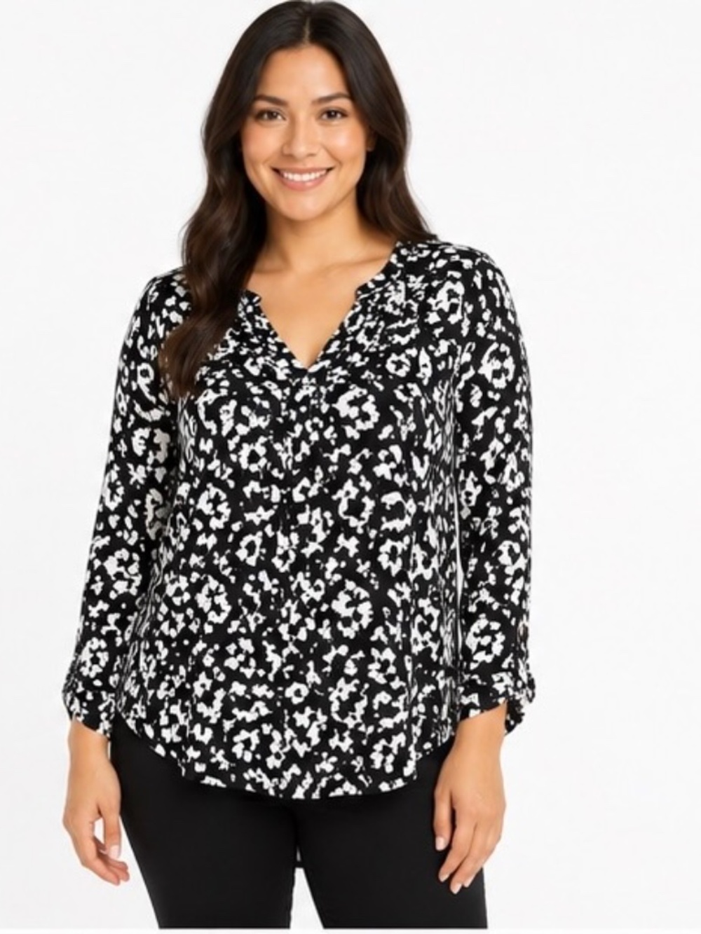 Monday Fun Black White Floral Blouse XL Long Sleeve V Neck Flowy Tunic Top